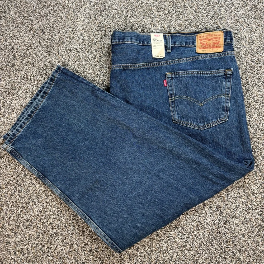 Levi's 550 Relaxed Fit Jeans Mens 60x28 Big & Tall Medium Wash Tapered Leg Denim